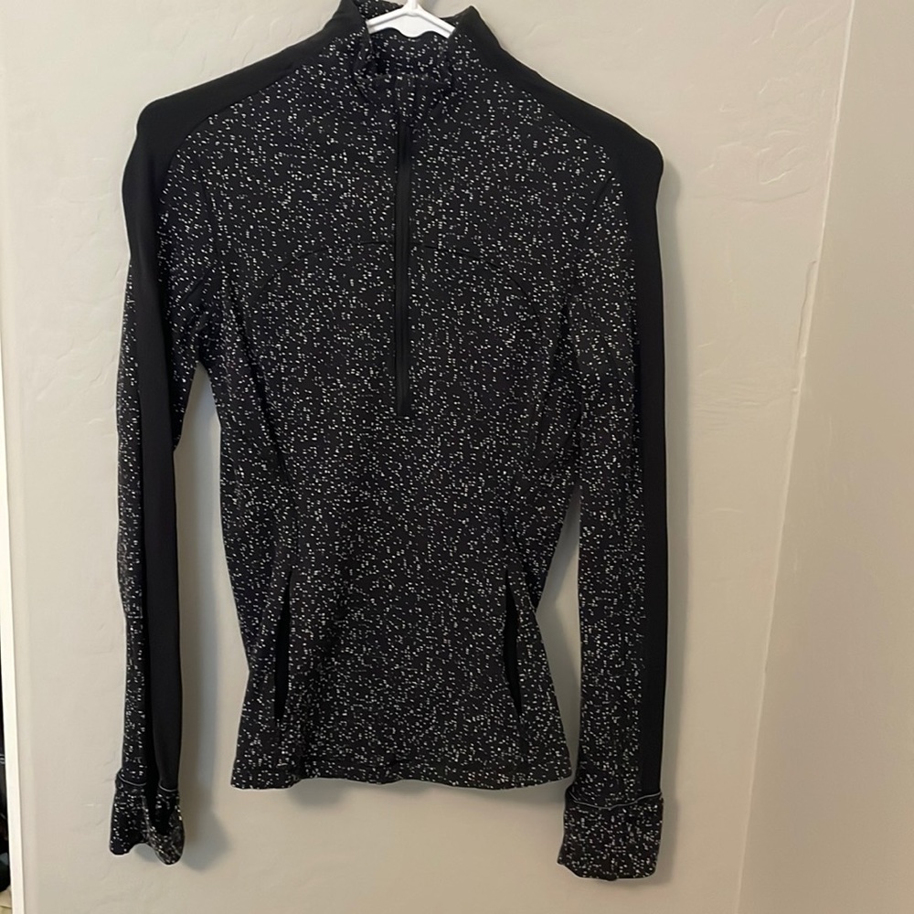 LuluLemon fitted 1/4 zip